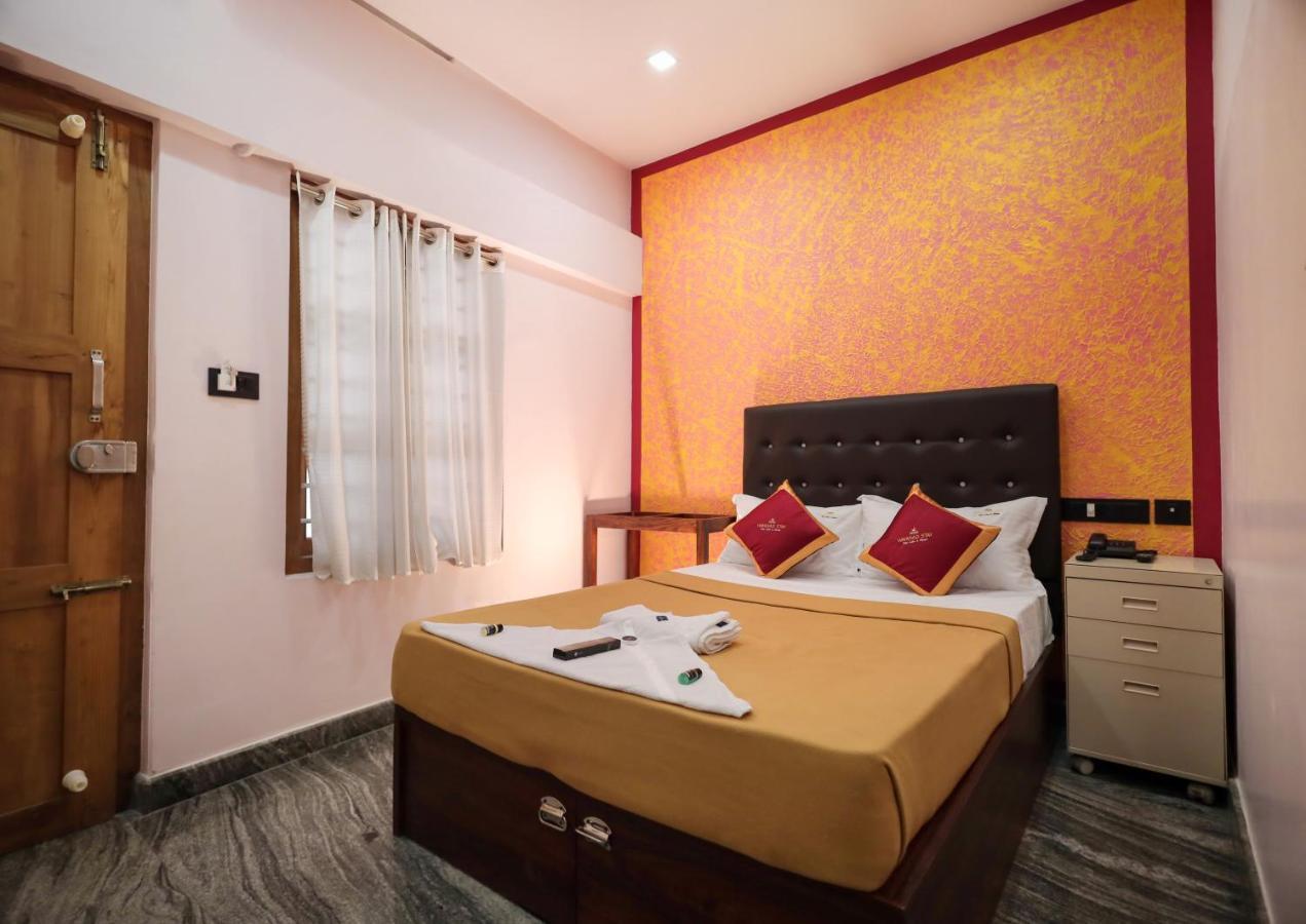 Hotel Wayanad Stay Kalpatta Buitenkant foto
