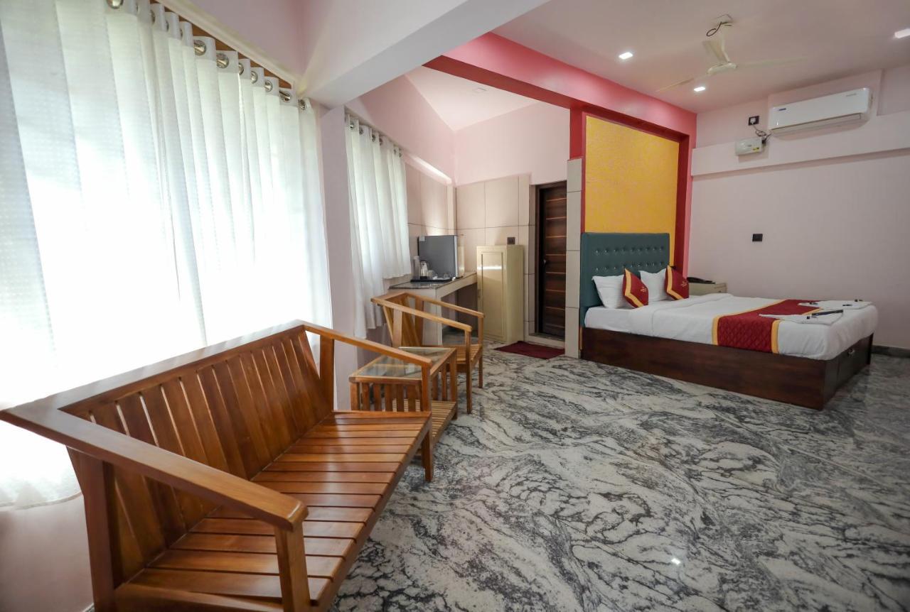 Hotel Wayanad Stay Kalpatta Buitenkant foto