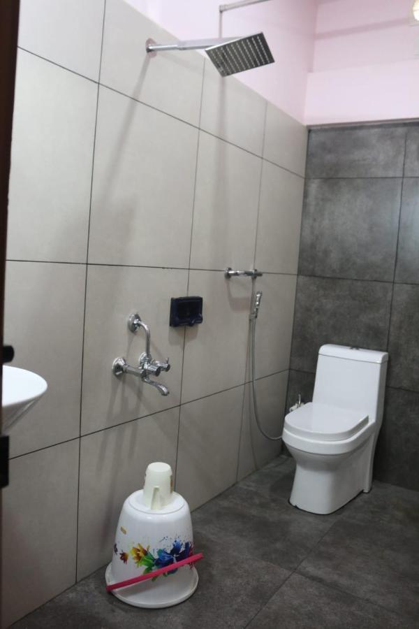 Hotel Wayanad Stay Kalpatta Buitenkant foto